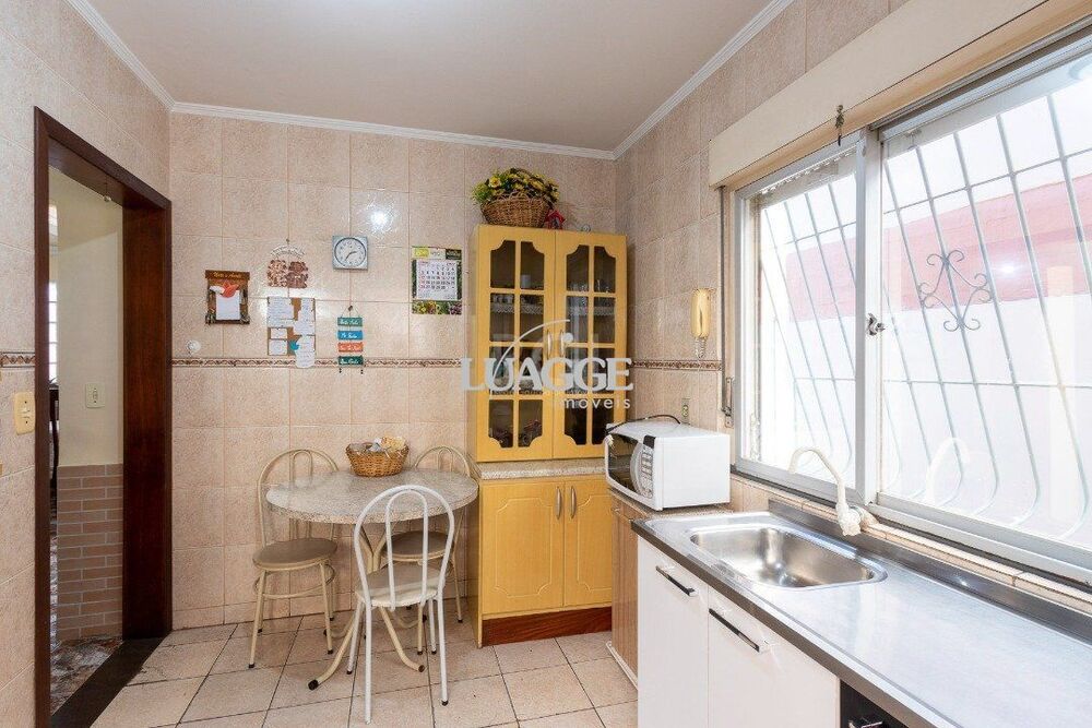 Apartamento à venda com 3 quartos, 87m² - Foto 1