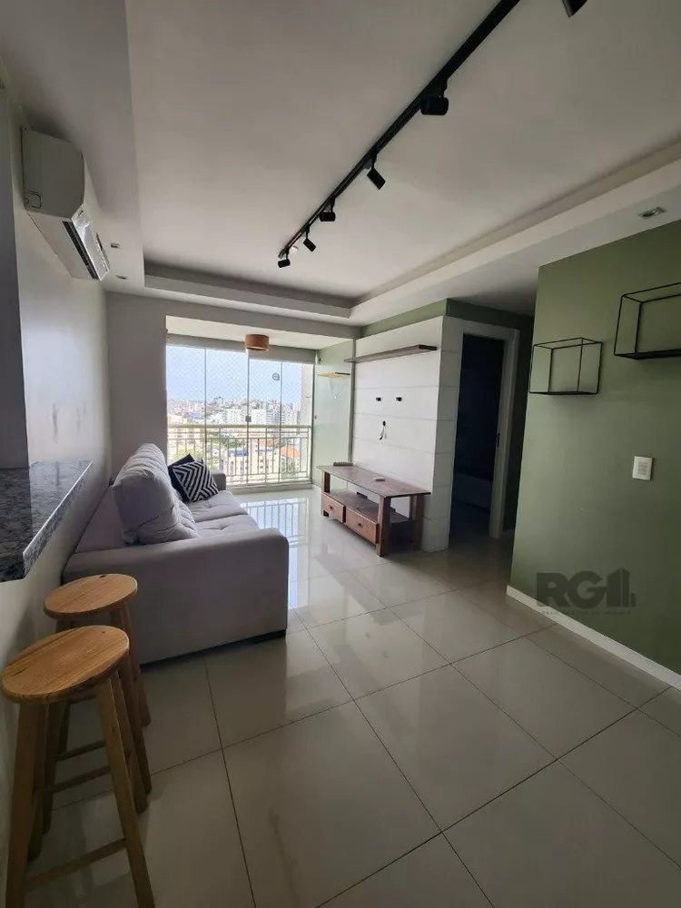 Apartamento à venda com 2 quartos, 61m² - Foto 1