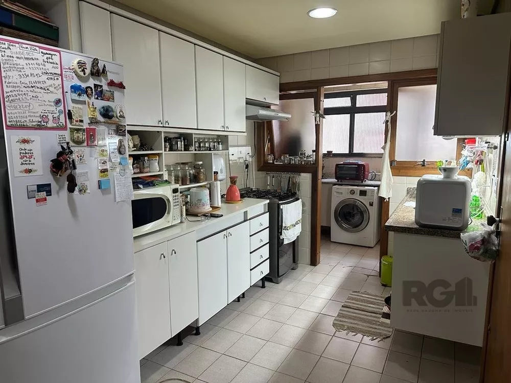 Apartamento à venda com 3 quartos, 125m² - Foto 2