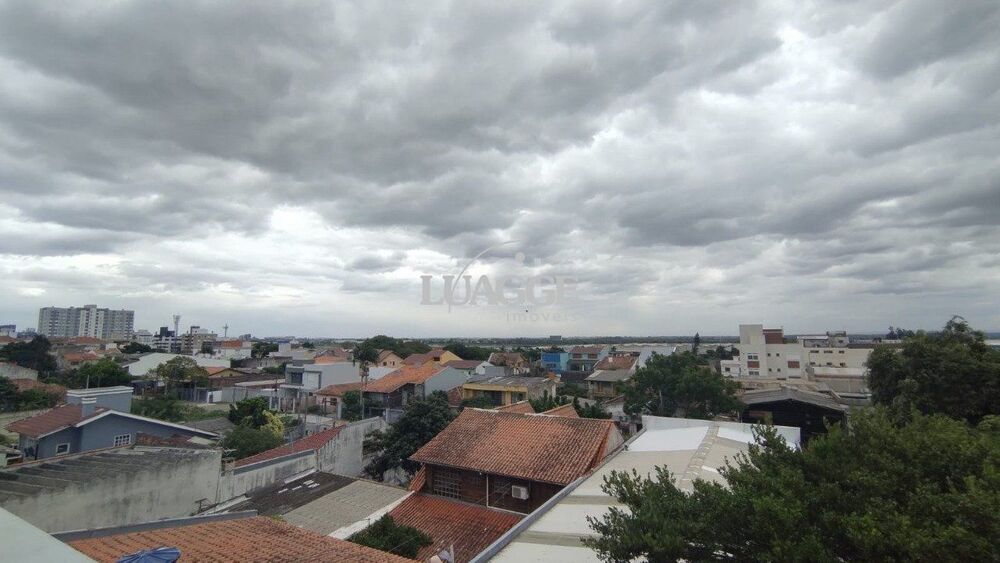 Cobertura à venda com 3 quartos, 260m² - Foto 4