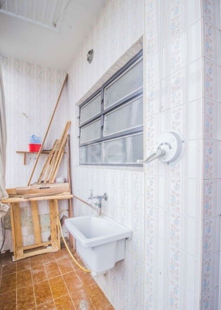 Apartamento à venda com 2 quartos, 62m² - Foto 3