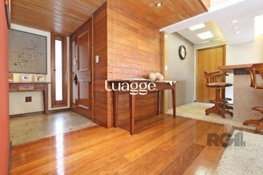 Apartamento, 3 quartos, 234 m² - Foto 1