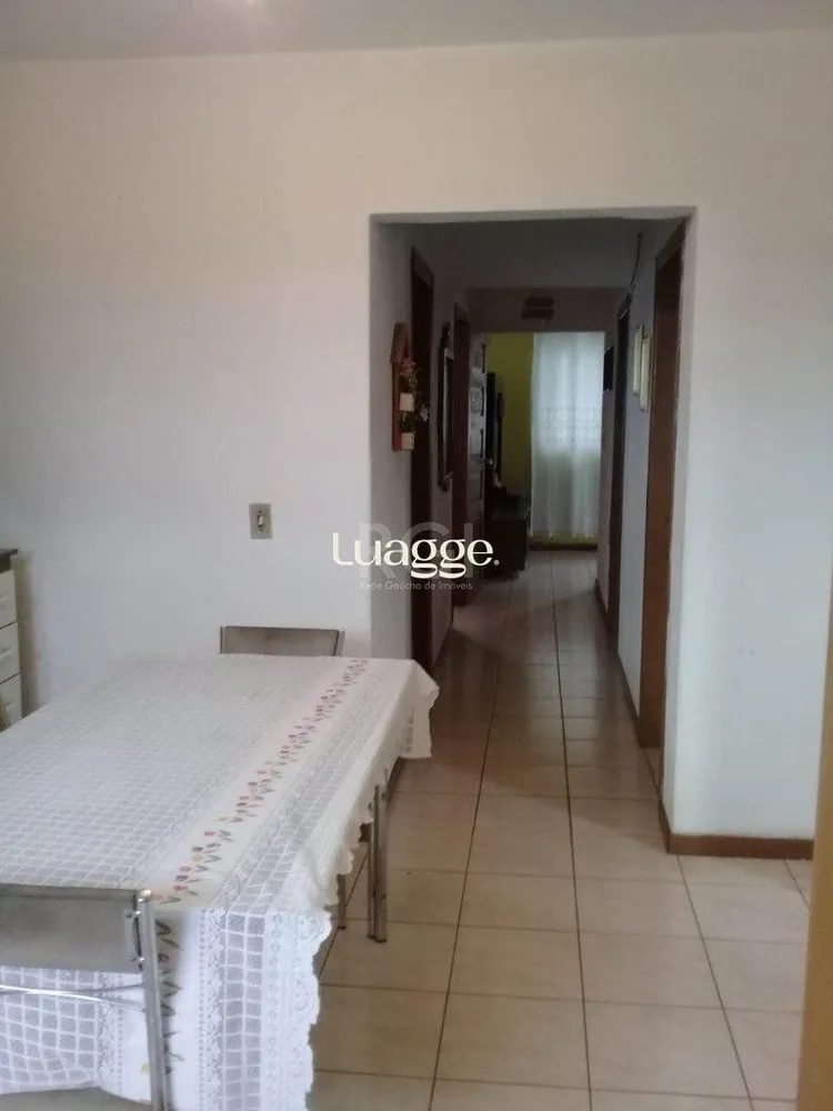 Casa, 2 quartos, 348 m² - Foto 1