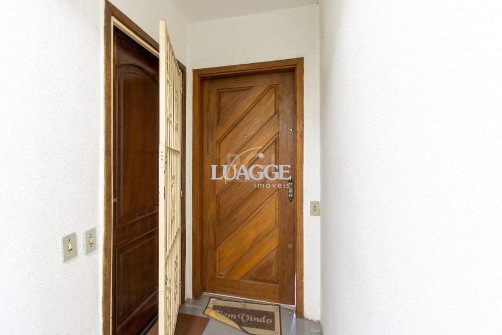 Apartamento à venda com 2 quartos, 63m² - Foto 2