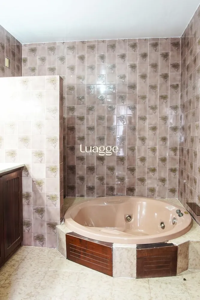 Casa, 3 quartos, 277 m² - Foto 1