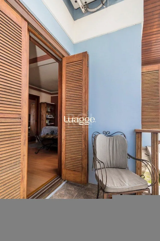 Casa, 4 quartos, 358 m² - Foto 1