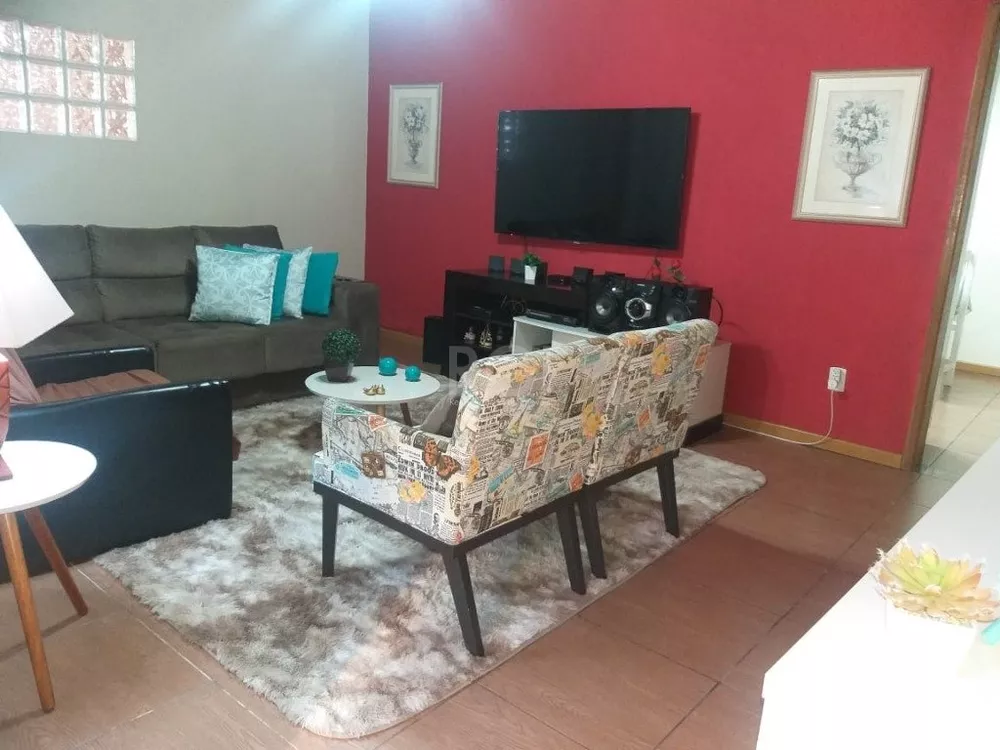 Casa à venda com 2 quartos, 97m² - Foto 3