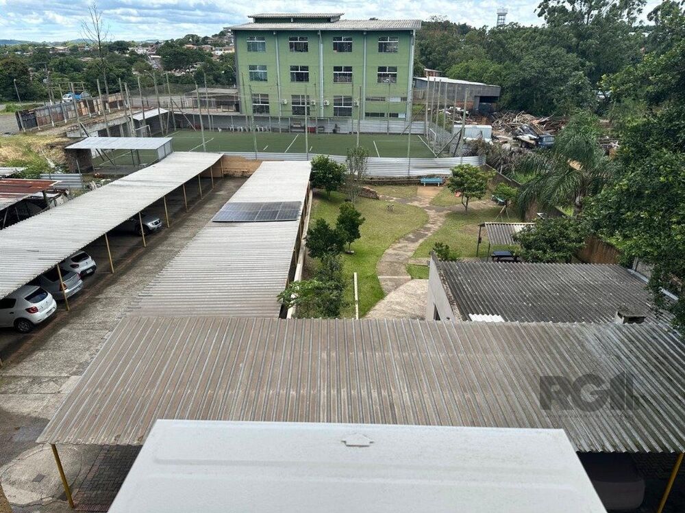 Apartamento à venda com 2 quartos, 67m² - Foto 2