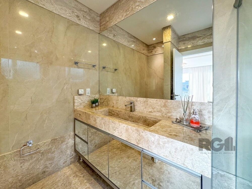 Casa de Condomínio à venda com 5 quartos, 425m² - Foto 4