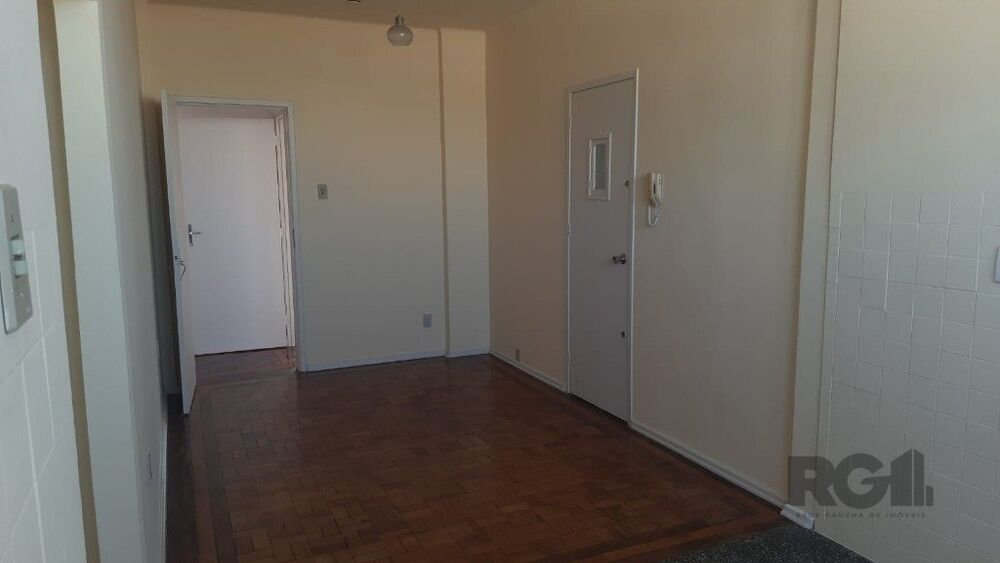 Apartamento à venda com 3 quartos, 107m² - Foto 7