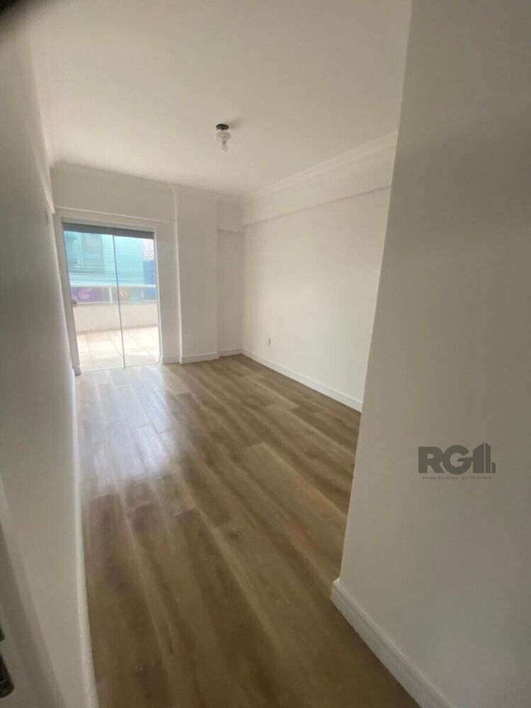 Apartamento à venda com 3 quartos, 97m² - Foto 7