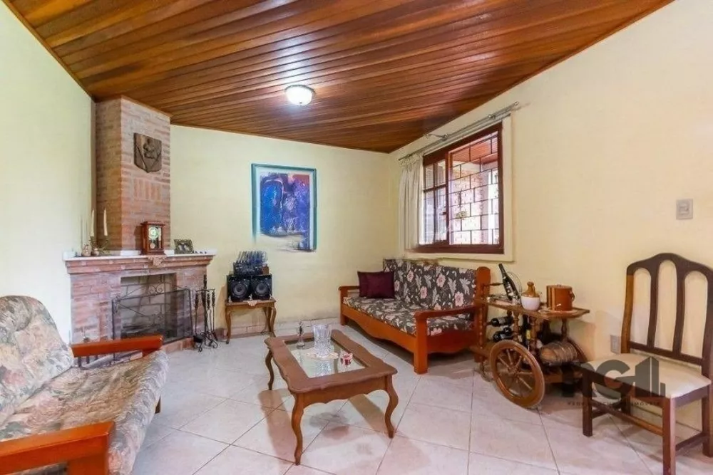 Casa à venda com 2 quartos, 68m² - Foto 4