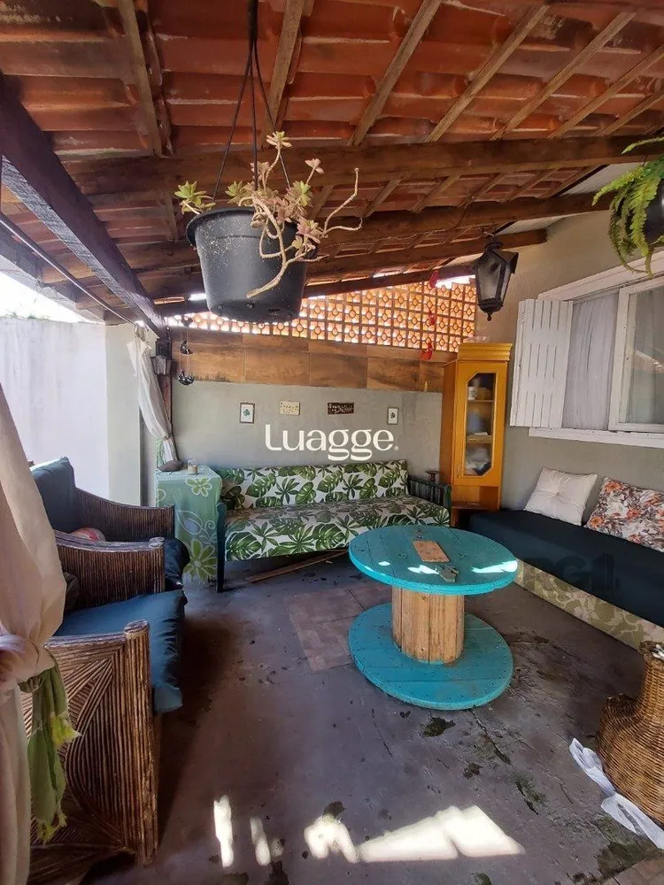 Casa, 4 quartos, 86 m² - Foto 1