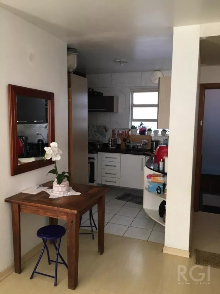 Apartamento à venda com 3 quartos, 85m² - Foto 3