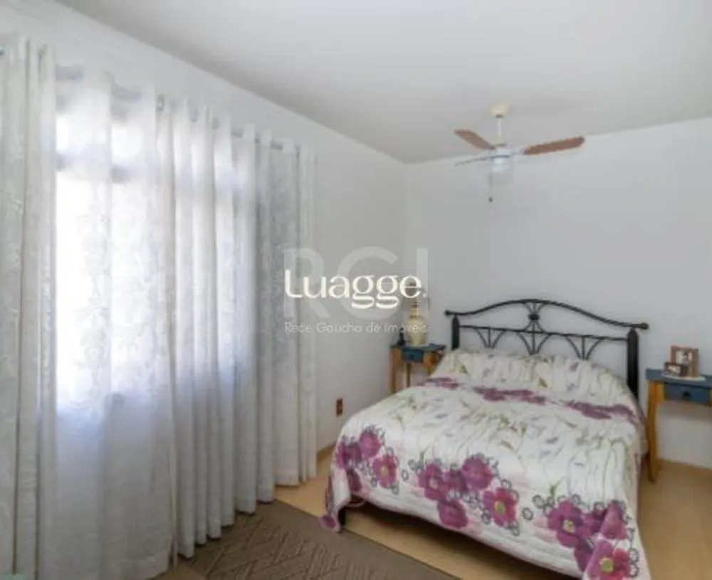 Casa, 4 quartos, 288 m² - Foto 1
