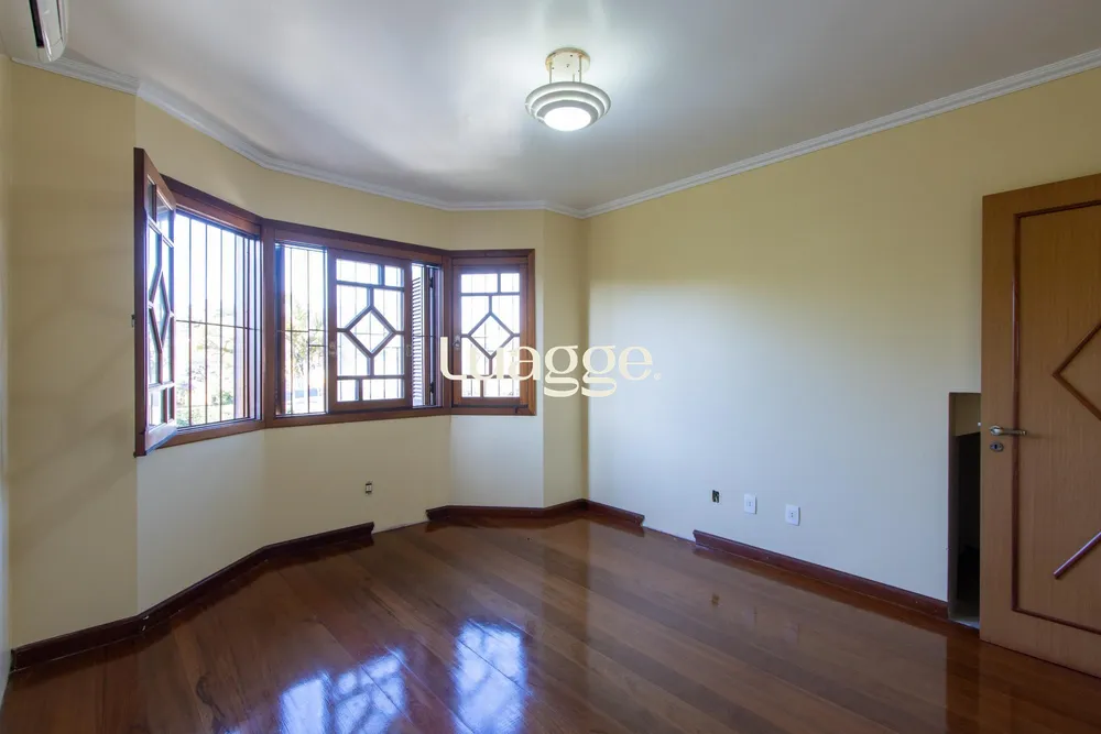Casa, 4 quartos, 381 m² - Foto 2