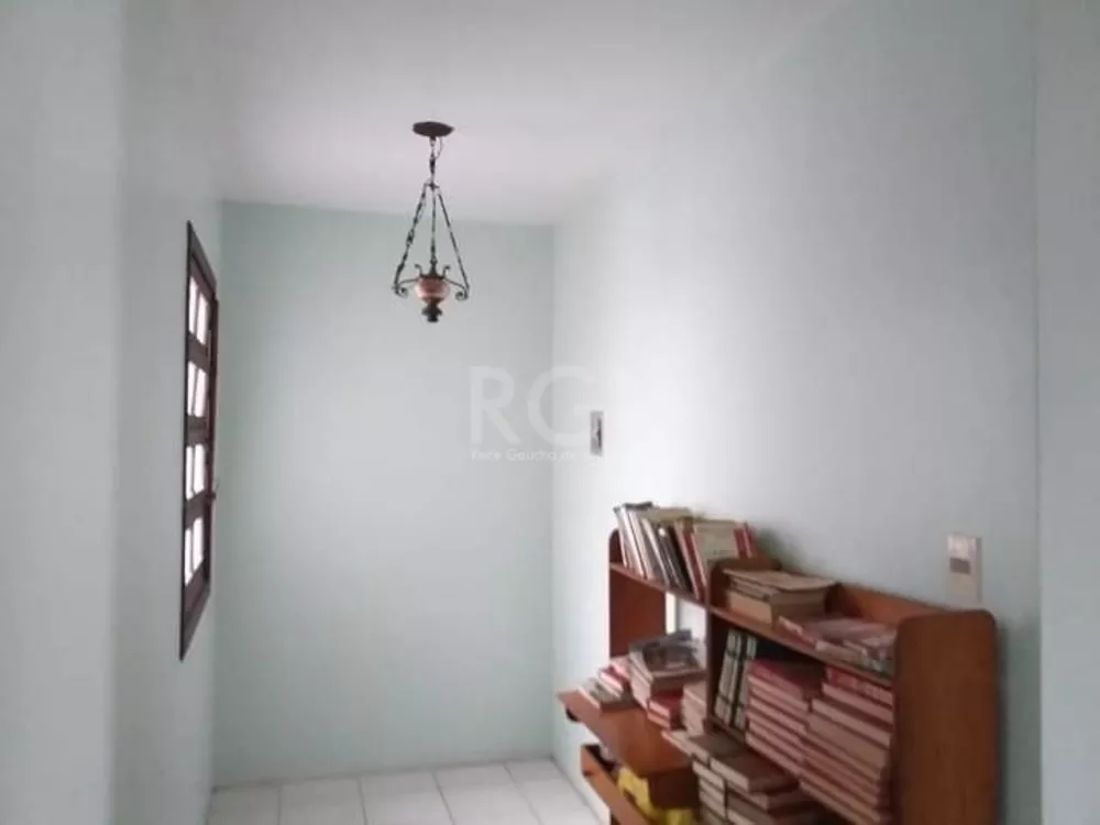 Casa à venda com 4 quartos, 149m² - Foto 4