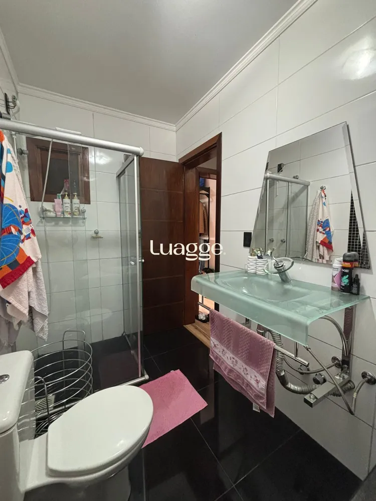 Casa, 3 quartos, 134 m² - Foto 2