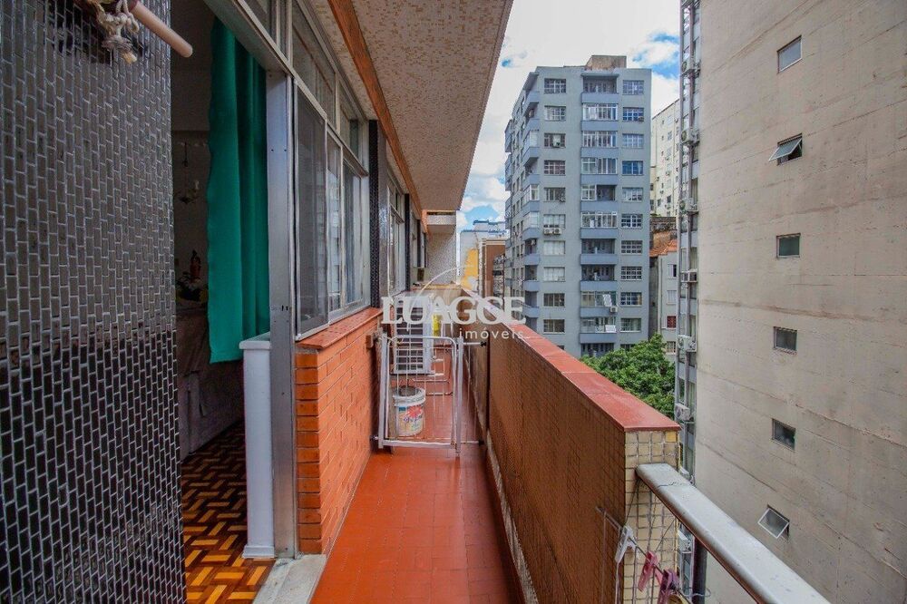 Apartamento à venda com 2 quartos, 141m² - Foto 15