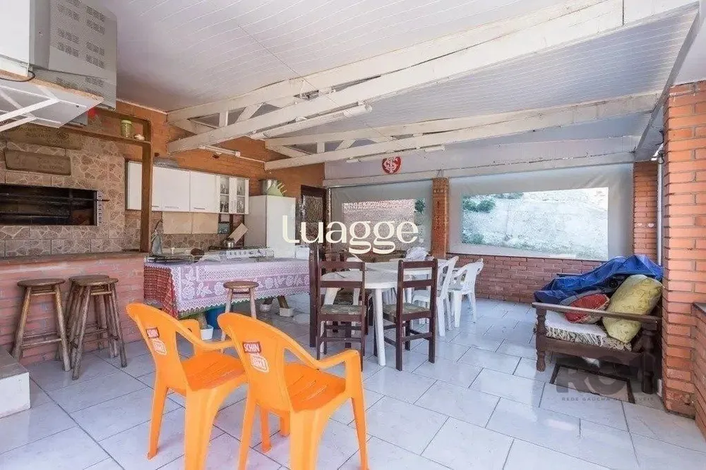 Casa, 3 quartos, 166 m² - Foto 1