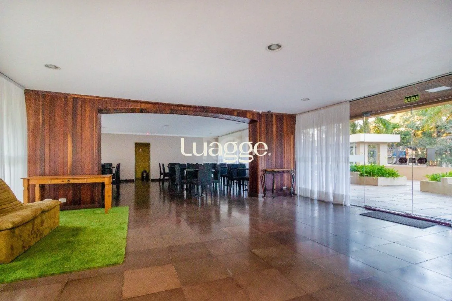 Casa, 4 quartos, 324 m² - Foto 1