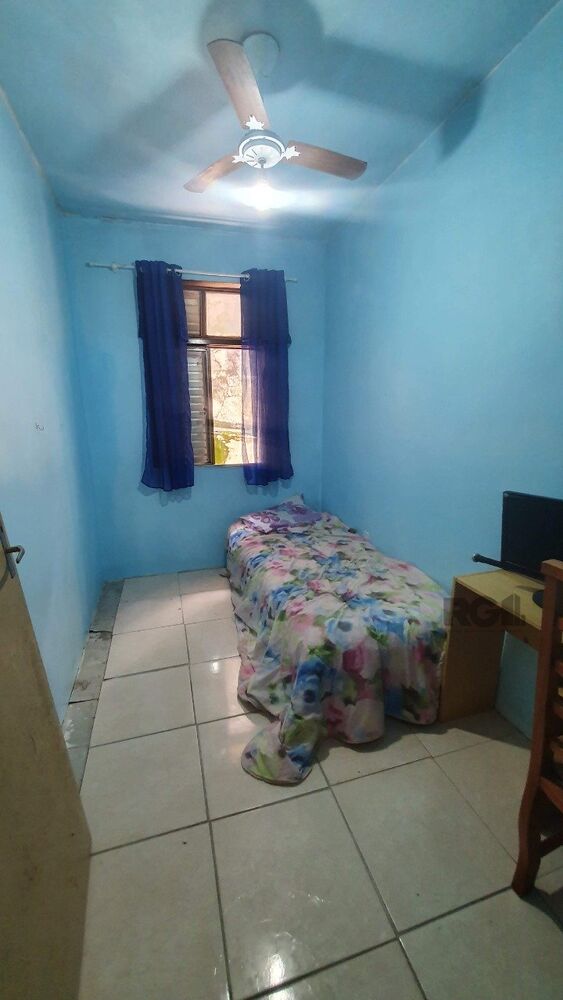 Casa à venda com 5 quartos, 199m² - Foto 4