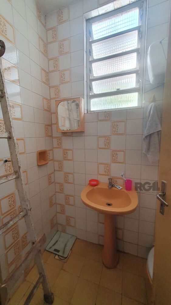 Casa à venda com 5 quartos, 199m² - Foto 6