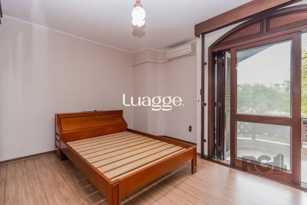 Casa, 5 quartos, 288 m² - Foto 1