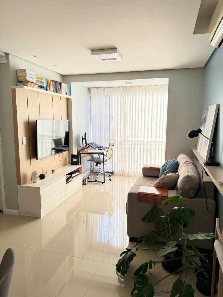 Apartamento à venda com 2 quartos, 61m² - Foto 4
