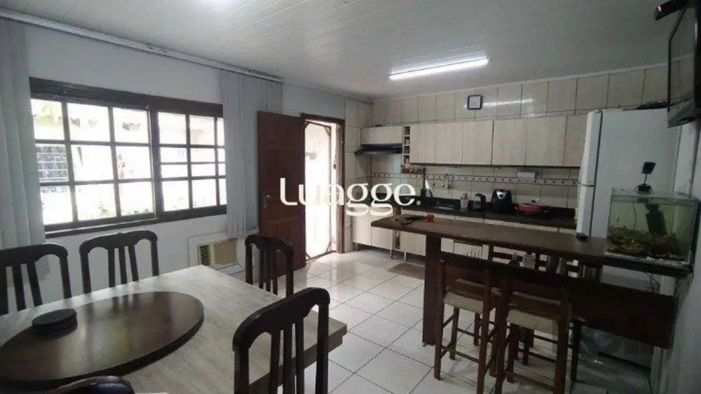 Casa, 3 quartos, 151 m² - Foto 1