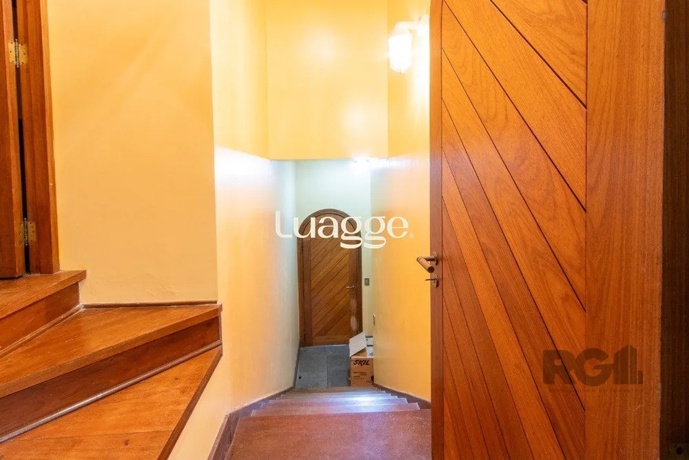 Casa, 6 quartos, 961 m² - Foto 1