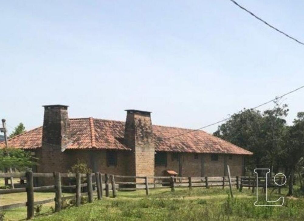 Sítio à venda com 3 quartos, 40684m² - Foto 4