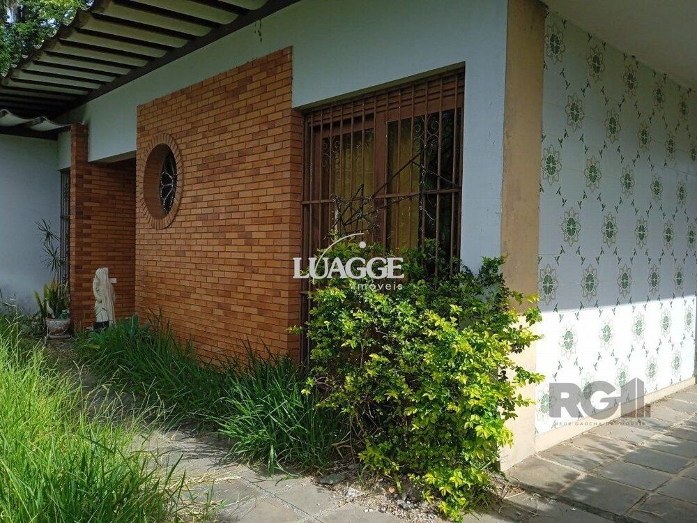 Casa à venda com 3 quartos, 307m² - Foto 3