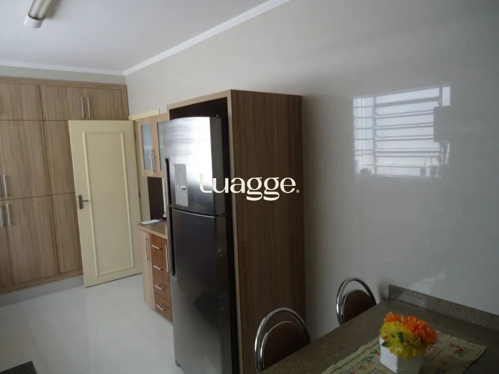 Casa, 2 quartos, 231 m² - Foto 4