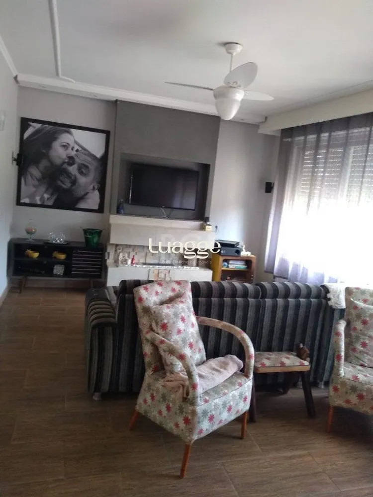 Casa, 3 quartos, 255 m² - Foto 1