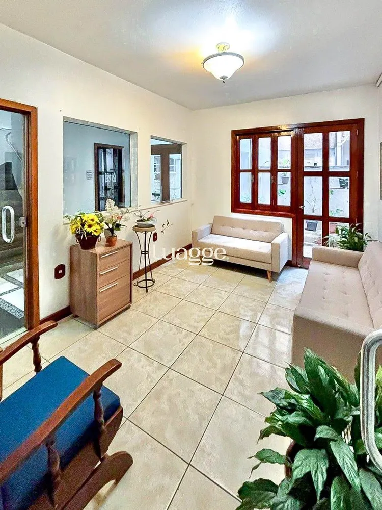 Apartamento, 2 quartos, 61 m² - Foto 2