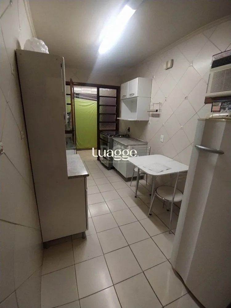 Casa, 5 quartos, 321 m² - Foto 2