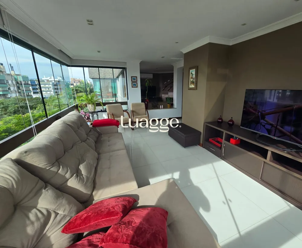 Cobertura, 3 quartos, 296 m² - Foto 2
