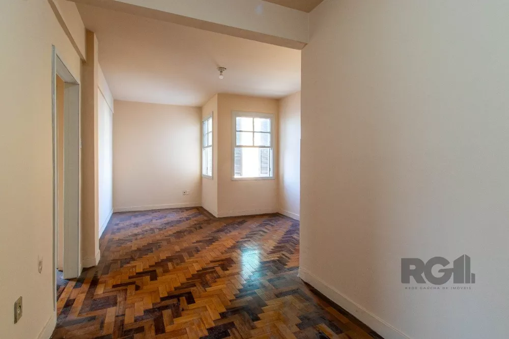 Apartamento à venda com 3 quartos, 94m² - Foto 2