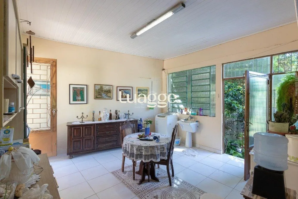 Casa, 3 quartos, 195 m² - Foto 1