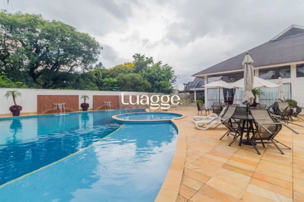 Casa, 3 quartos, 374 m² - Foto 1