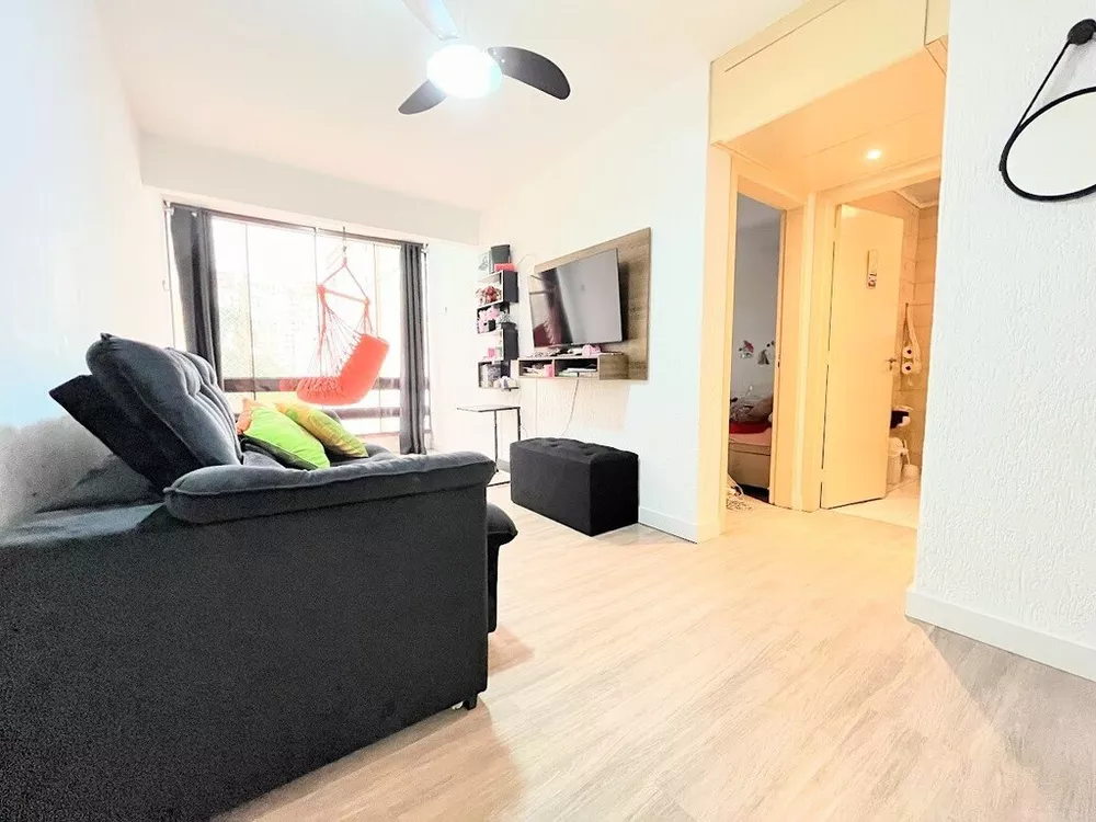 Apartamento à venda com 1 quarto, 44m² - Foto 3