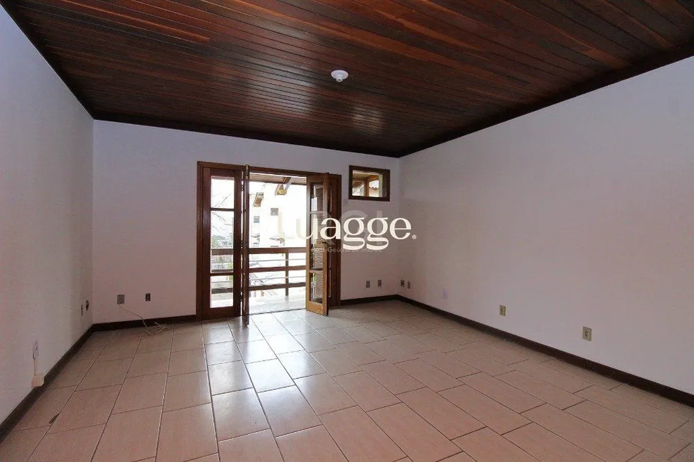 Casa, 7 quartos, 841 m² - Foto 2