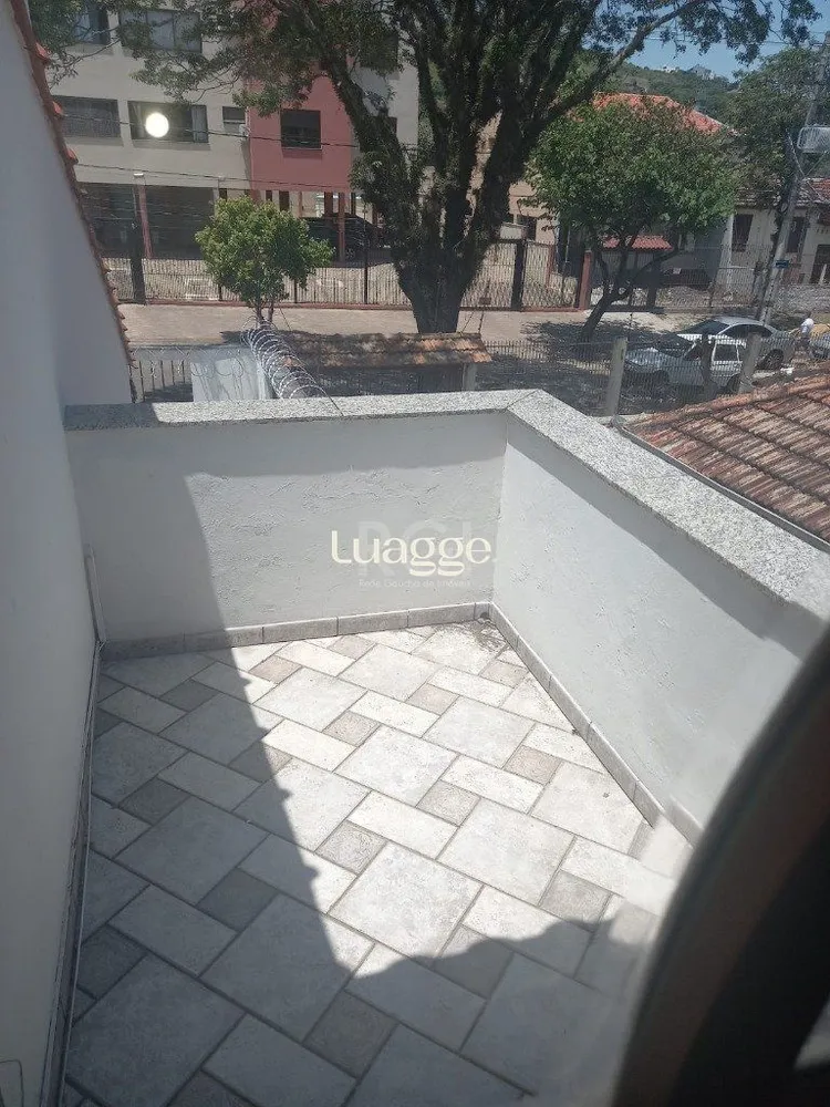 Casa, 3 quartos, 297 m² - Foto 2
