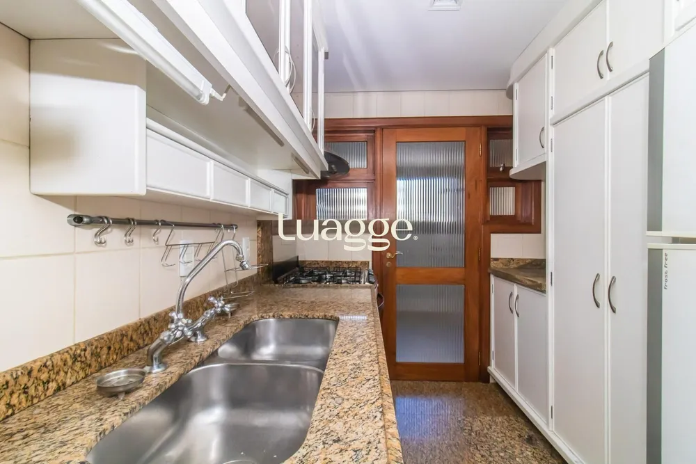 Apartamento, 3 quartos, 209 m² - Foto 1