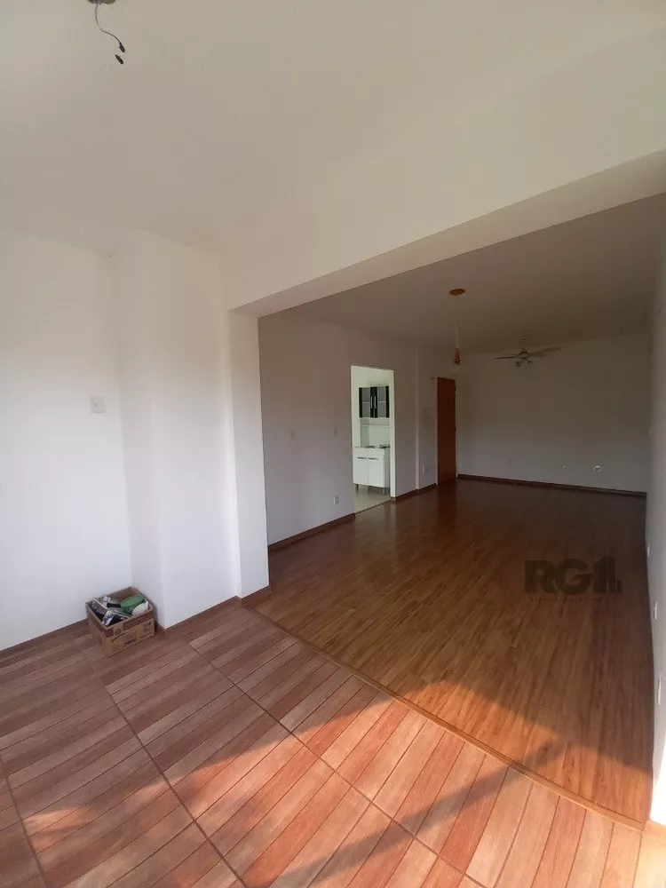 Apartamento à venda com 2 quartos, 81m² - Foto 2