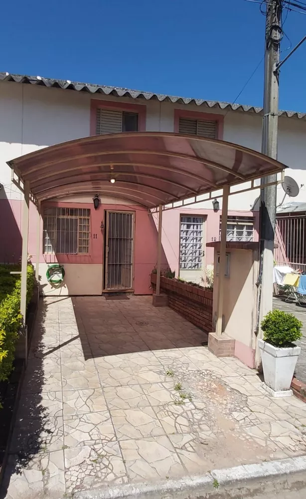 Casa à venda com 2 quartos, 69m² - Foto 2