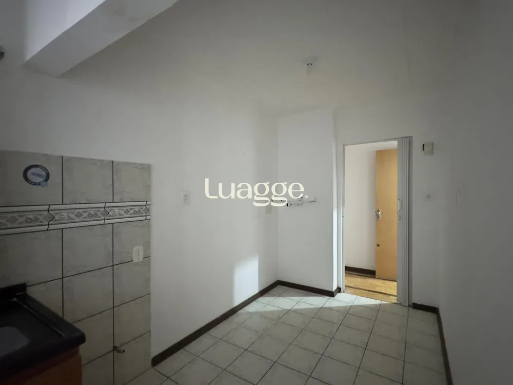 Apartamento, 2 quartos, 72 m² - Foto 2