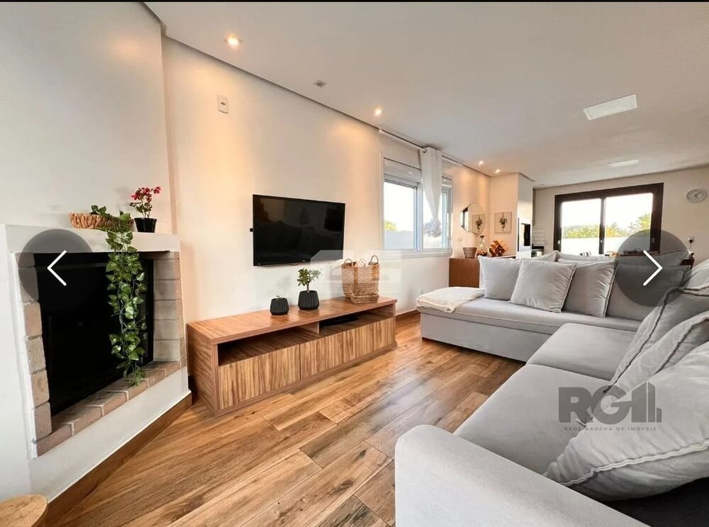 Sobrado à venda com 3 quartos, 135m² - Foto 1