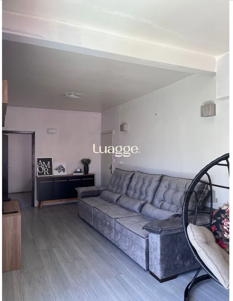Casa, 6 quartos, 334 m² - Foto 2